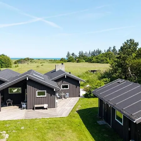 Holiday home Perlen Tversted *