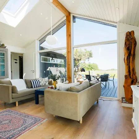 Holiday home Perlen Tversted *